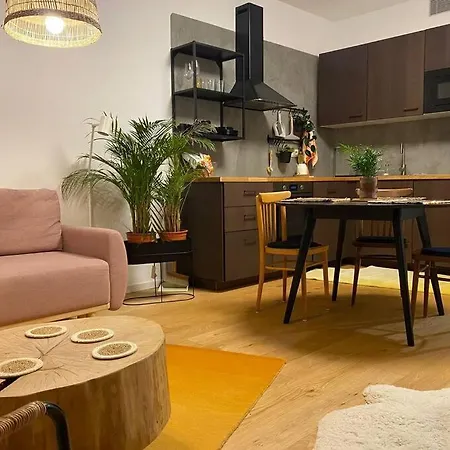 Urban Elegance Sky Park With Parking Spot Apartment Bratislava